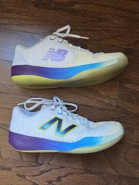 New Balance Women's FuelCell 996 V5 Hard Court Tennis Shoes Size 8.5